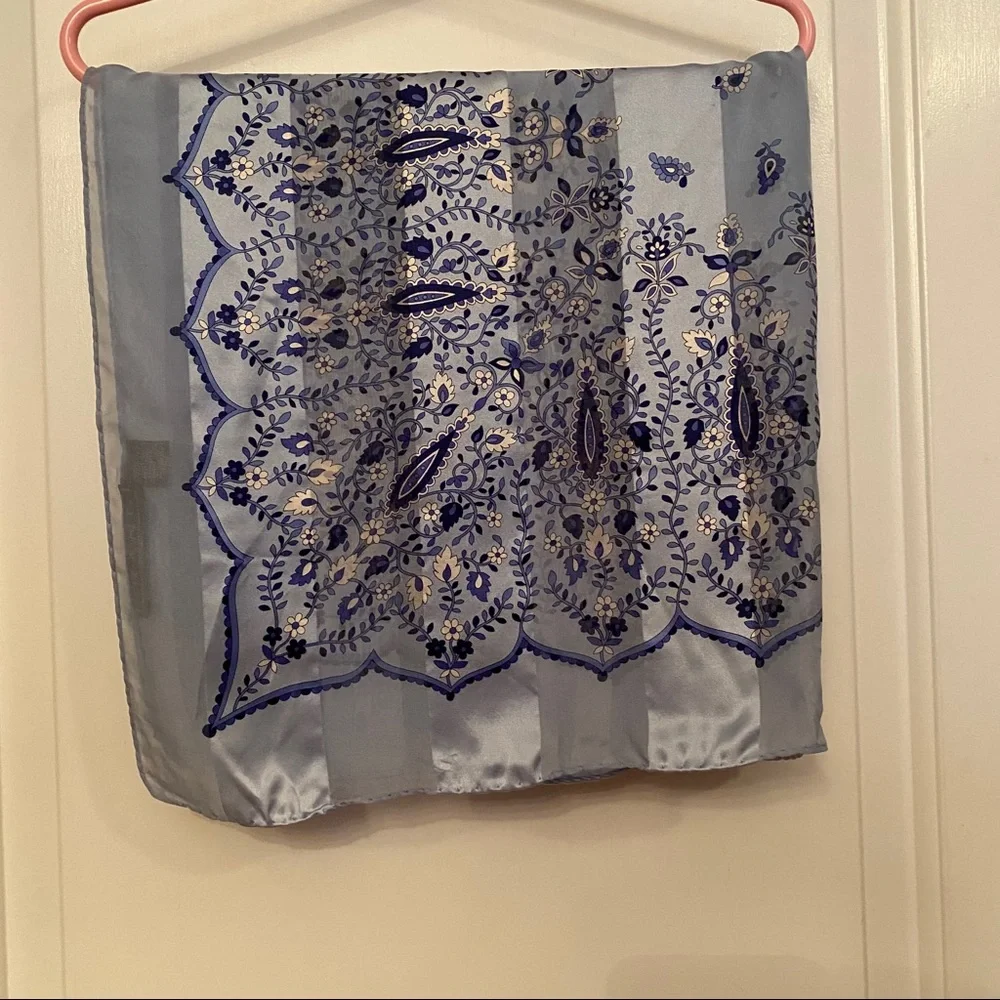 FRANGI TIE RACK SCARF BLUE WHITE FLORAL SILK SQUARE ACCESSORY